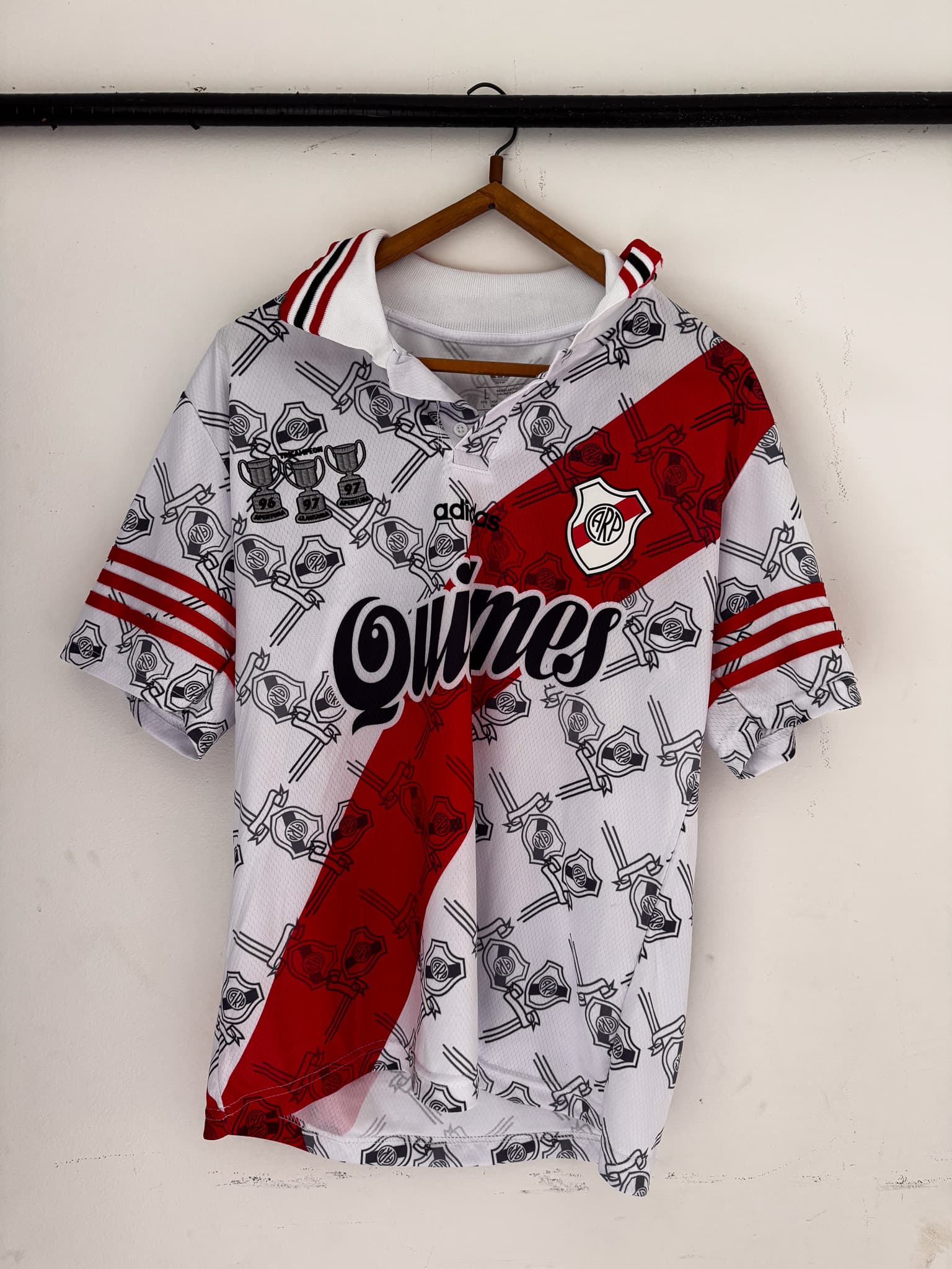 Camiseta River Retro 1996 - GALLARDO